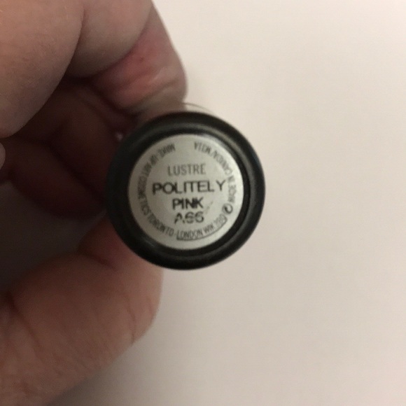 MAC Bundle - Picture 4 of 4